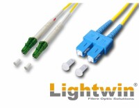 Lightwin LWL-Patchkabel LC/APC-SC, Singlemode, Duplex,15m