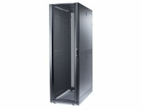 APC Netzwerkschrank NetShelter SX AR3300 42HE / Schwarz