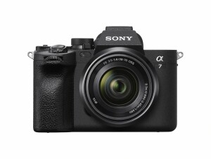 Sony Alpha 7 IV Kit - Spiegellose Vollformatkamera mit FE 28-70mm F3.5-5.6 Kitobjektiv "4 Jahre Swiss Garantie" 